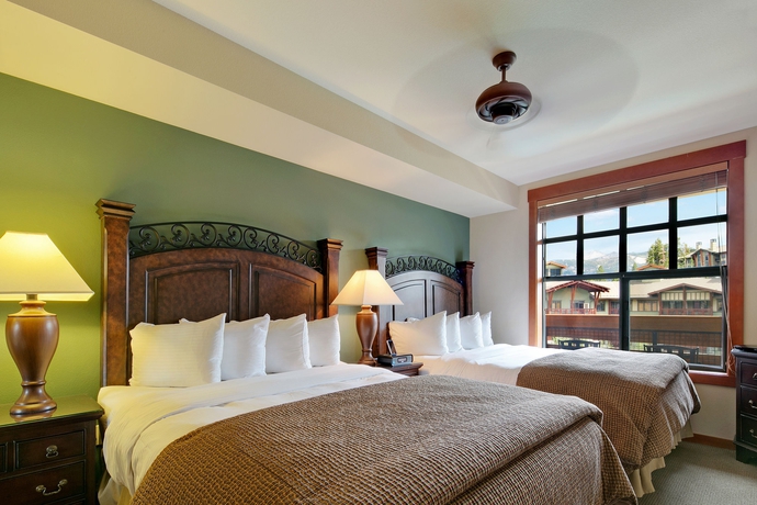 Imagen de la habitación del Hotel The Village Lodge. Foto 6