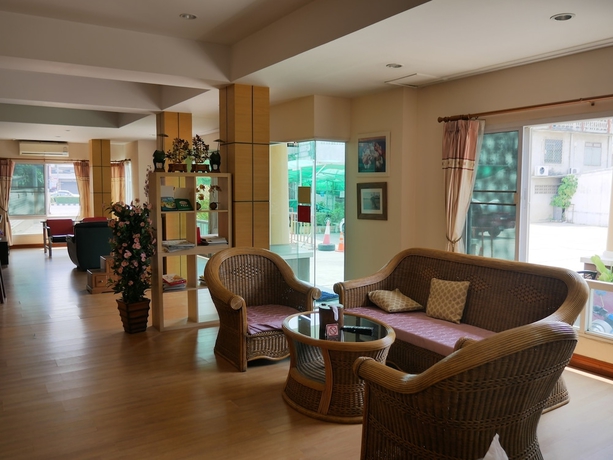 Imagen de los interiores del Hotel The Village Phitsanulok. Foto 19
