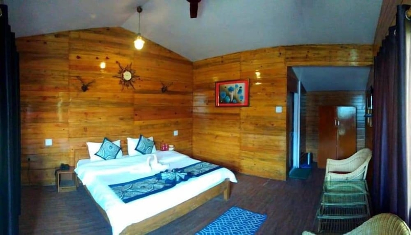 Imagen de los interiores del Hotel The Village Retreat Resort. Foto 10