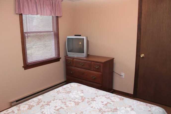 Imagen de la habitación del Hotel The Villager Motel. Foto 15