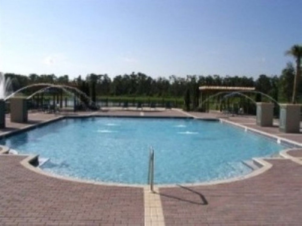 Imagen de la piscina del Hotel The Villas At Seven Dwarfs. Foto 6