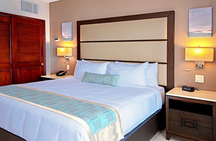 Imagen de la habitación del Hotel The Villas at Simpson Bay Beach Resort and Marina. Foto 15