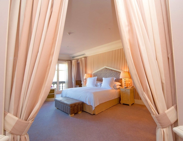 Imagen de la habitación del Hotel The Villas by Villa Padierna. Foto 2