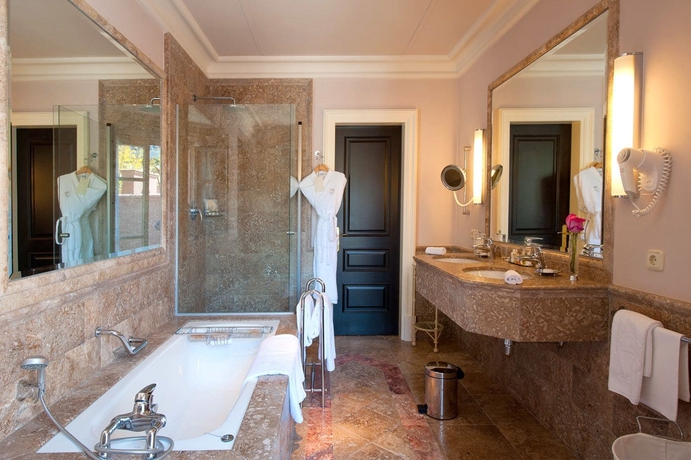 Imagen de la habitación del Hotel The Villas by Villa Padierna. Foto 3