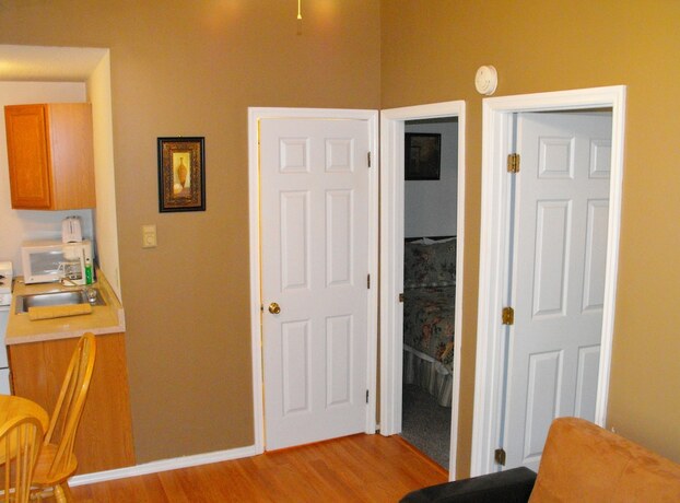 Imagen de la habitación del Hotel The Villas on Lake George. Foto 15