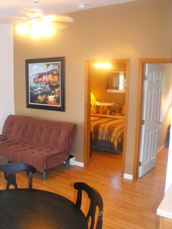 Imagen general del Hotel The Villas on Lake George. Foto 7