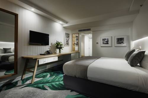 Imagen de la habitación del Hotel The Ville Resort - Casino. Foto 3