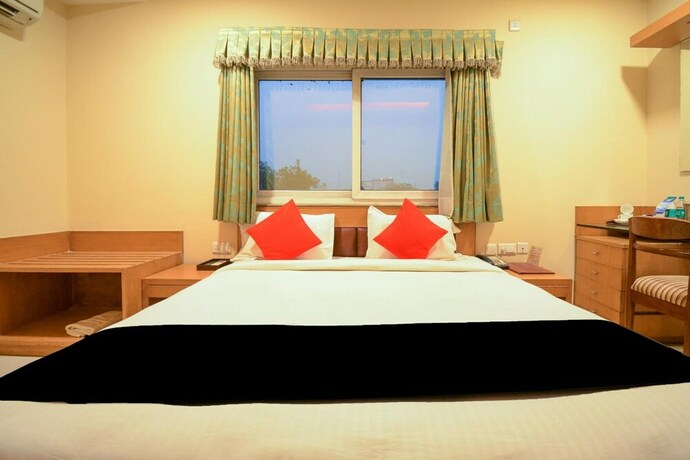 Imagen de la habitación del Hotel The Vinayak. Foto 17