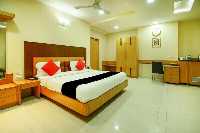 Imagen de la habitación del Hotel The Vinayak. Foto 27