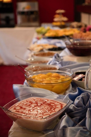 Imagen del bar/restaurante del Hotel The Vineyards Spa and Resort. Foto 5