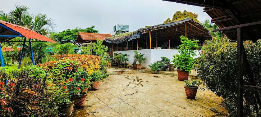 Imagen del bar/restaurante del Hotel The Vintage Farm. Foto 16