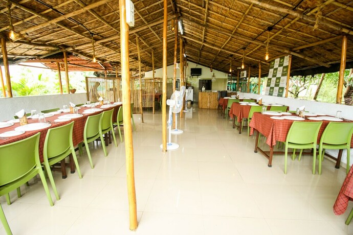 Imagen del bar/restaurante del Hotel The Vintage Farm. Foto 20