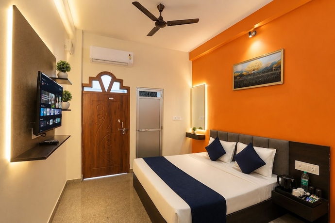 Imagen de la habitación del Hotel The Viraj Palace. Foto 8