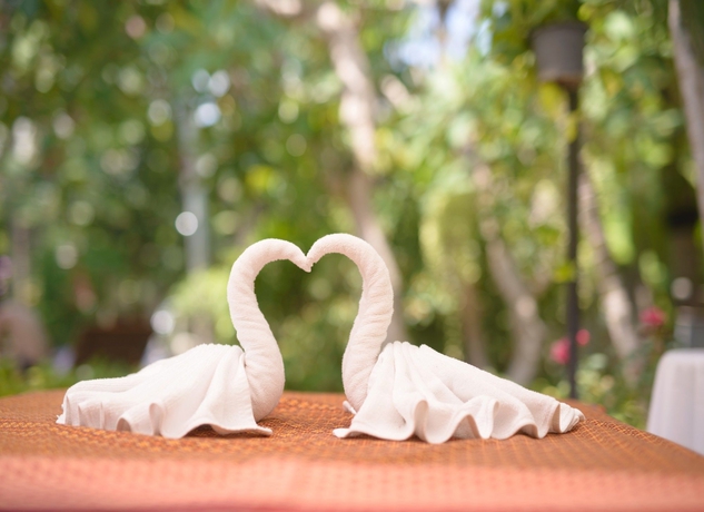 Imagen de los exteriores del Hotel The Viridian Resort. Foto 16