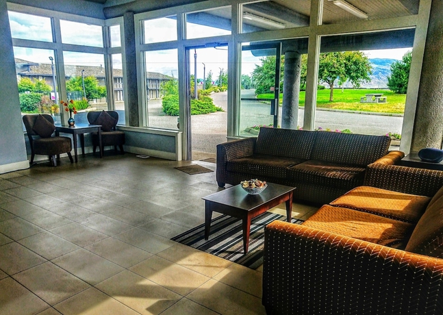 Imagen de los interiores del Hotel The Vista Inn. Foto 19