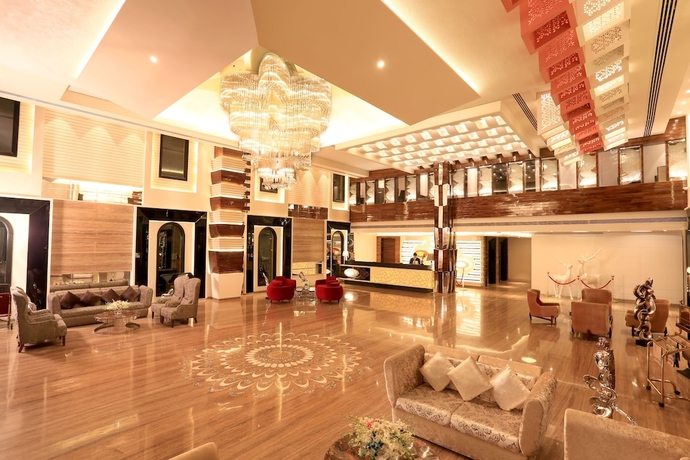 Imagen de los interiores del Hotel The Vivaan and Resorts. Foto 15