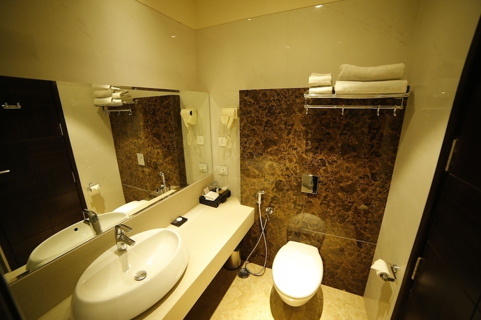 Imagen de la habitación del Hotel The Vivaan and Resorts. Foto 13