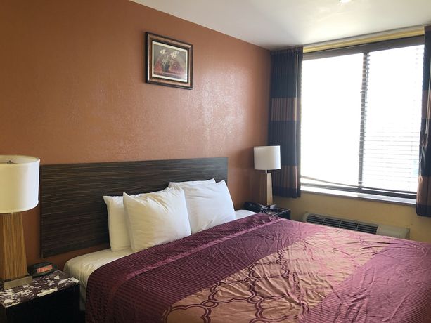 Imagen de la habitación del Hotel The Vue Express. Foto 9