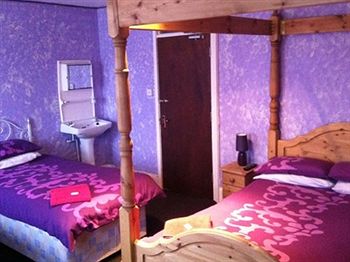 Imagen de la habitación del Hotel The Vyvyan Arms. Foto 10