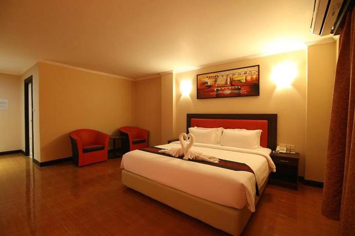 Imagen de la habitación del Hotel The Wai Hotel Danok. Foto 4