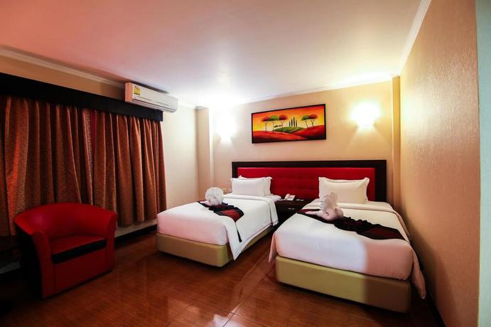 Imagen de la habitación del Hotel The Wai Hotel Danok. Foto 5