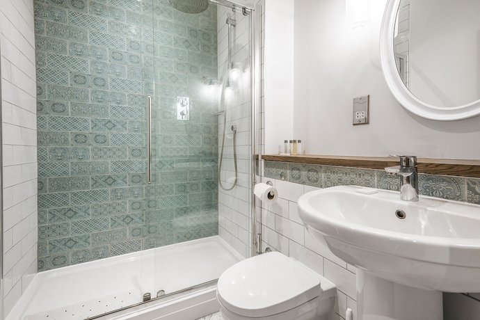Imagen de la habitación del Hotel The Walhampton Arms. Foto 13