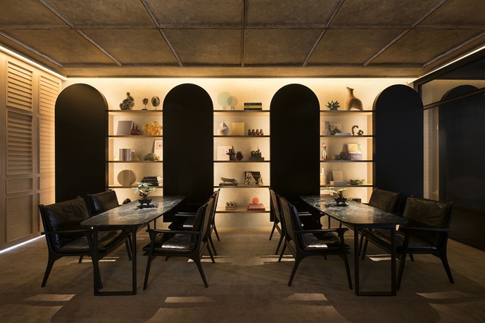 Imagen del bar/restaurante del Hotel The Warehouse. Foto 2