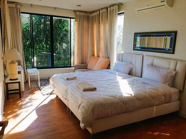 Imagen de la habitación del Hotel The Waterfall. Foto 13