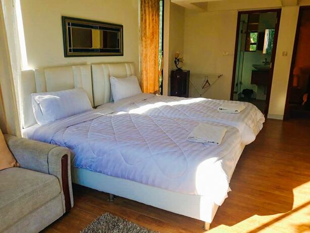 Imagen de la habitación del Hotel The Waterfall. Foto 15