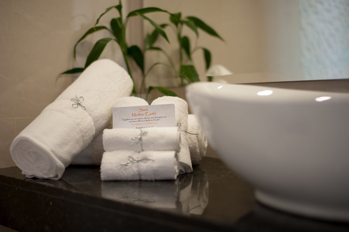 Imagen de la habitación del Hotel The Waterfront, Kuching. Foto 8