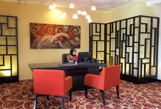 Imagen de los interiores del Hotel The Waterfront, Kuching. Foto 18