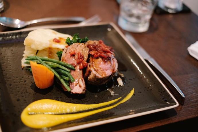 Imagen del bar/restaurante del Hotel The Waterhead Inn. Foto 7