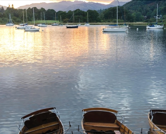 Imagen de los exteriores del Hotel The Waterhead Inn. Foto 14