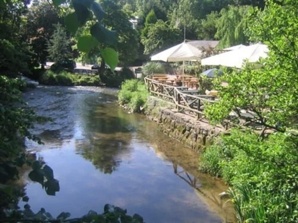 Imagen de los exteriores del Hotel The Watermans Arms. Foto 16