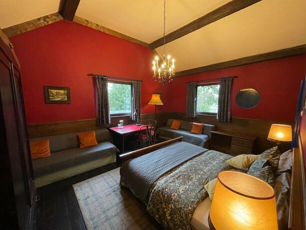 Imagen de la habitación del Hotel The Waters Country House. Foto 18