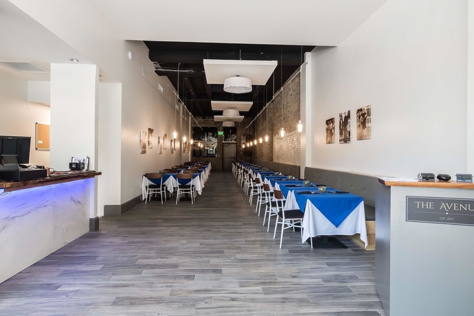 Imagen del bar/restaurante del Hotel The Waters Hot Springs, Tapestry Collection by Hilton. Foto 3