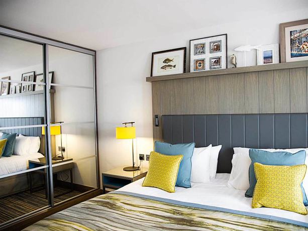 Imagen de la habitación del Hotel The Waterside. Foto 14