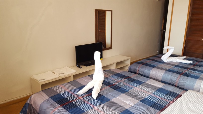 Imagen de la habitación del Hotel The Wave. Foto 6