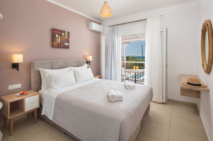 Imagen de la habitación del Hotel The Wave, Karousades. Foto 8