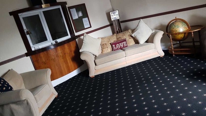Imagen de los interiores del Hotel The Waverley Guest House. Foto 19