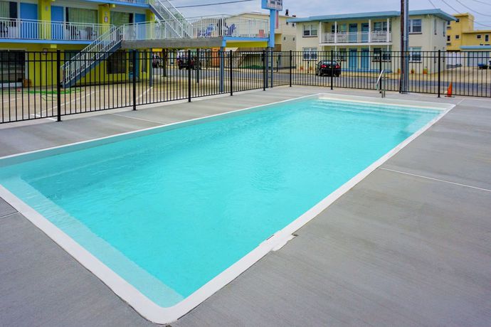 Imagen de la piscina del Hotel The Waves, Ascend Collection. Foto 20
