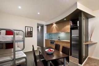 Imagen general del Hotel The Waves Serviced Apartments. Foto 6