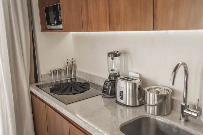 Imagen de la habitación del Hotel The Waves Tulum. Foto 2