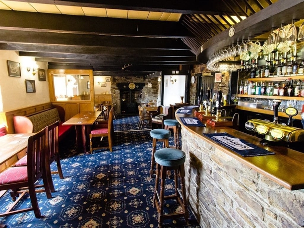 Imagen del bar/restaurante del Hotel The Weary Friar. Foto 5