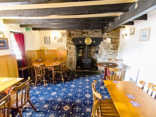 Imagen del bar/restaurante del Hotel The Weary Friar. Foto 8