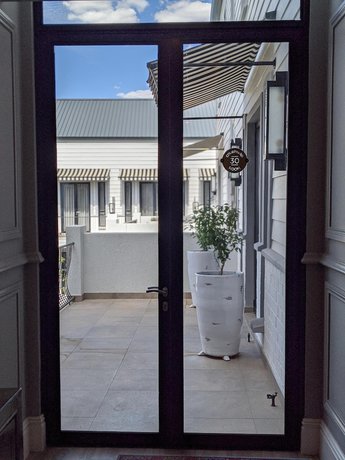 Imagen de los interiores del Hotel The Weinberg Windhoek. Foto 20