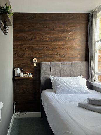 Imagen de la habitación del Hotel The Wellington Birmingham - Budget Near O2 Academy. Foto 14