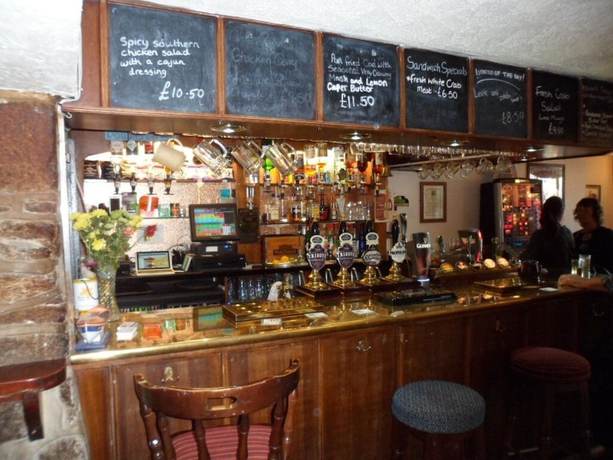 Imagen del bar/restaurante del Hotel The Wellington, Bosavern. Foto 14