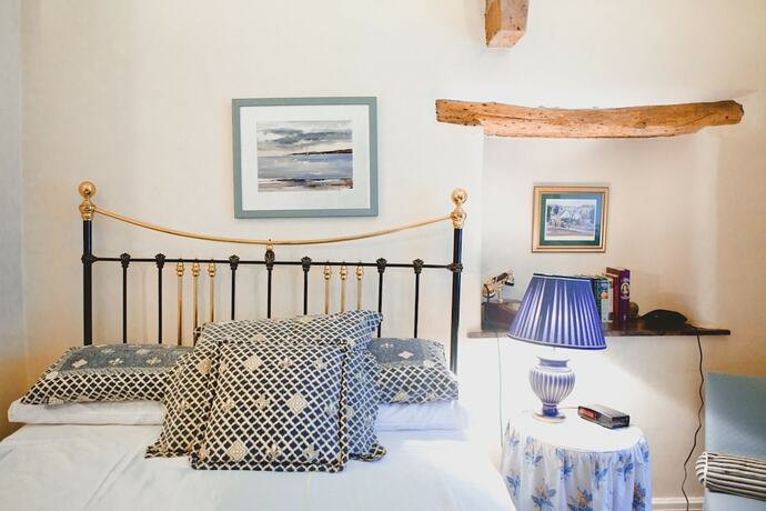 Imagen general del Hotel The West Arms. Foto 3