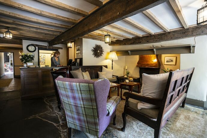 Imagen general del Hotel The West Arms. Foto 9